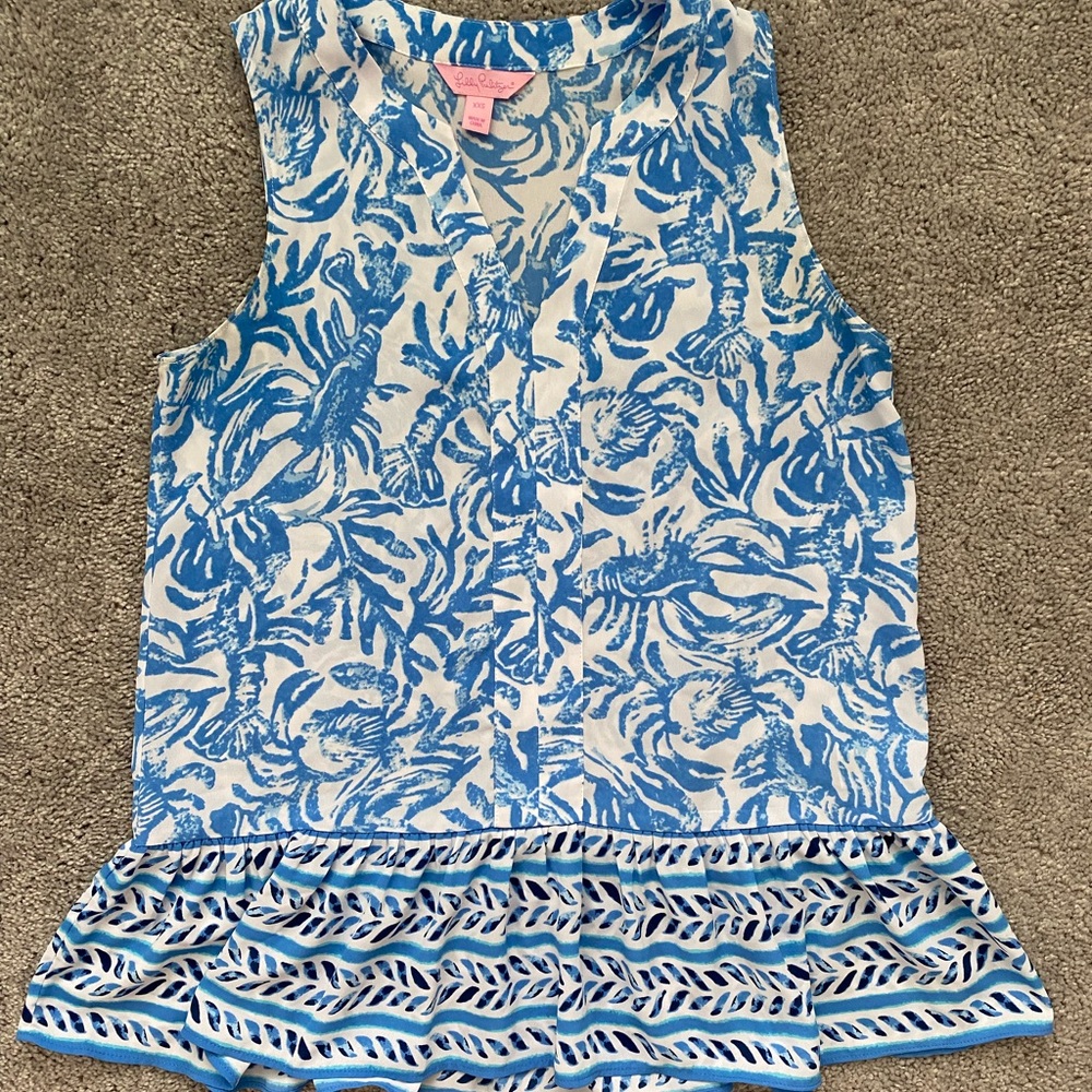 Lilly Pulitzer blue & white sleeveless blouse